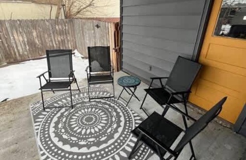 Alta Vista Area House | Spacious Arvada Family Home with King Beds and Office