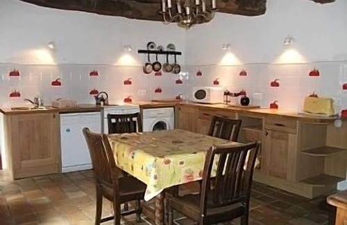 Mohon House | Spacious, beautifully restored Farmhouse in quiet rural Hamlet near Josselin, Brittany