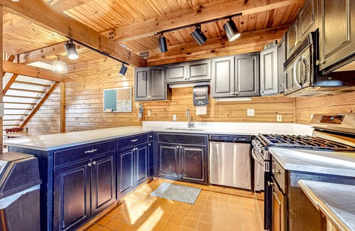 Black Mountain Hotel | Spacious Black Mountain cabin with game room, wood fireplace, firepit, & W/D