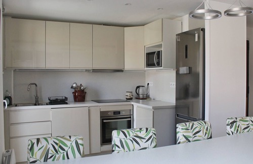 Six-Fours-les-Plages Apartment | Spacious cocoon in Six-Fours-les-Plages