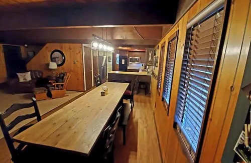 Packwood House | Spacious cabin with hot tub, close to Mt. Rainer