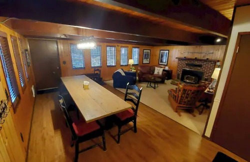 Packwood House | Spacious cabin with hot tub, close to Mt. Rainer