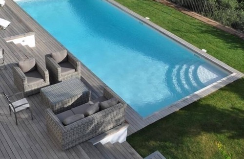 Sa Riera House | Spacious charming, sunny villa with breathtaking sea views