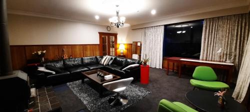 Karori House | Spacious Comfortable House
