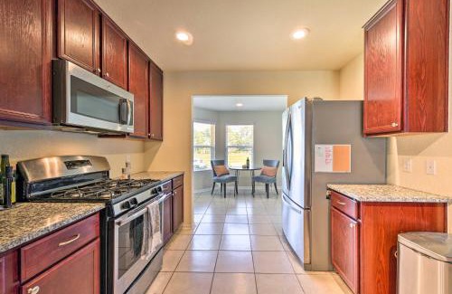 College Park House | Spacious Conroe Home - 6 Mi to The Woodlands!