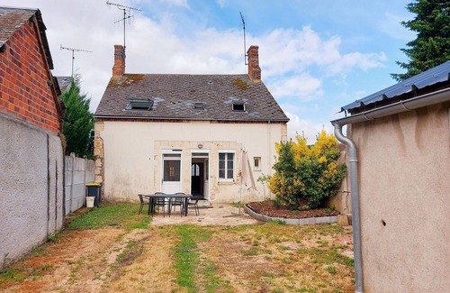 Marboue Cottage | Spacious cottage in the heart of Marboué