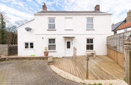North Buckland House | Spacious Cottage, Parking nr Saunton Sands