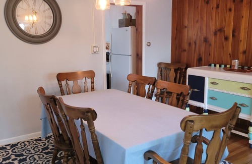 Bemus Point Cottage | Spacious cottage with huge yard!