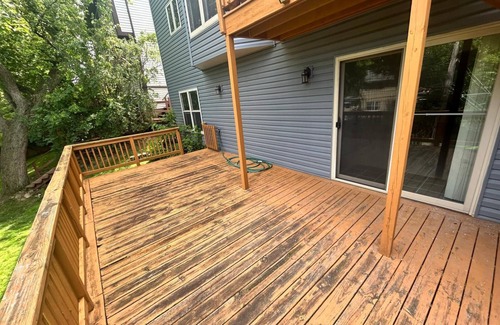 Glen Ellyn House | Spacious Deck & Balcony, Game Area, Garagenn