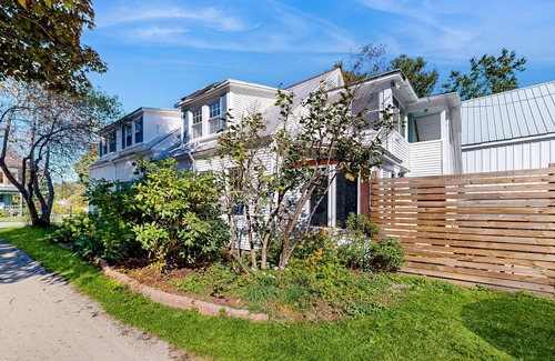 Chester Depot House | Spacious dog-friendly house w/woodstove, fenced-in yard, BBQ, wifi, w/d, TV
