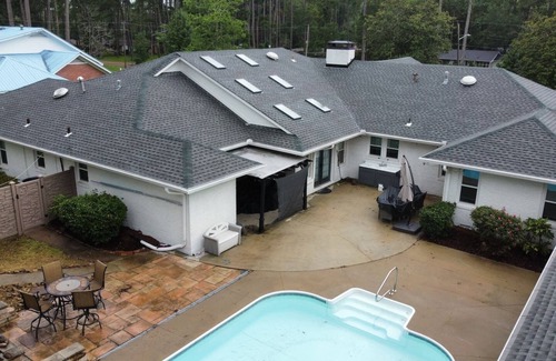 Forest House | Spacious Enchanted Forest Home for Business & Pleasure