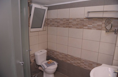 Limenas Chersonisou Apartment | Spacious Family Apt with Washing Machine