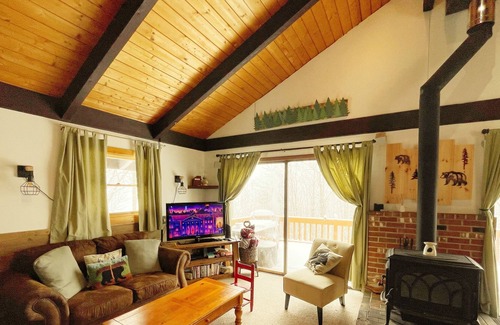 Eidelweiss Village House | Spacious Family Friendly North Conway/Eidelweiss Mountain Chalet