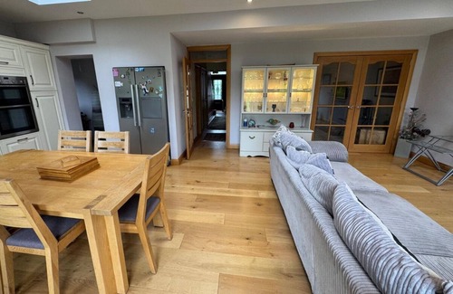 Belfast House | ☘️Spacious Family Home in Belfast