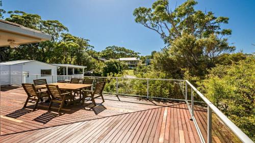 Killcare Heights House | 'Spacious Family Retreat' by Accom Holidays