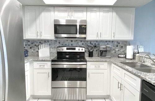 New Smyrna Beach Condo | SPACIOUS FAMILY FRIENDLY 3br 2ba on the beautiful NO DRIVE section of the beach