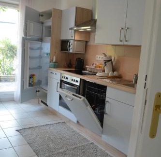 Saint-Louis Apartment | Spacious Flat Garden&Parking 5min Basel Tram Bus Airport