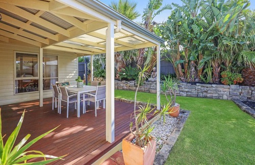 Warrnambool House | Spacious four bedroom central house | sleeps 8