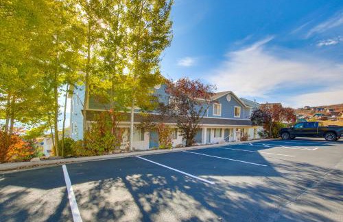 Harbor Village House | Spacious Garden City Townhome with Lake Views!