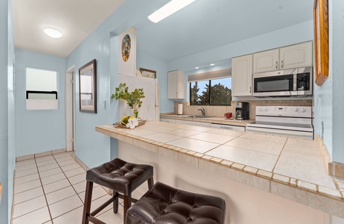 Maalaea Condo | Spacious ground floor corner condo with sea views