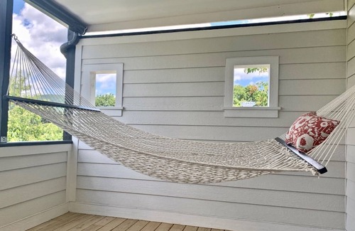 Black Mountain House | Spacious Group Getaway w/HT-Sauna Deck & DT Access