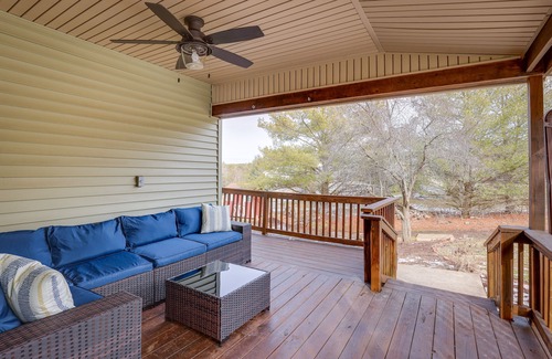 Hammondsport House | Spacious Hammondsport Home on 6 Acres w/Lake View