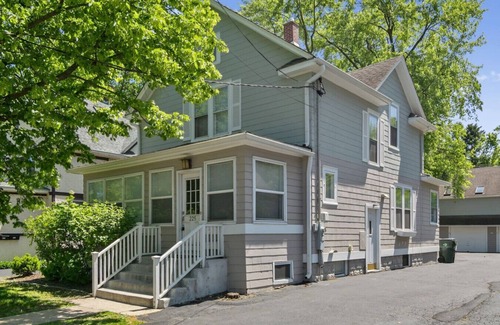 Libertyville House | Spacious Home in DT Libertyville Near Naval Base