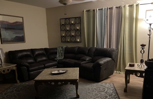 Edgewater House | Spacious home in gated community. Close to Beaches
