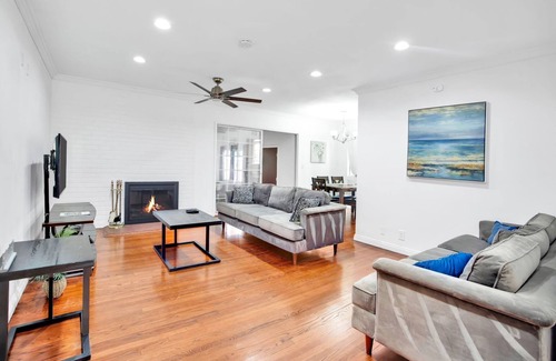 Baldwin Park House | Spacious Home Near Disneyland