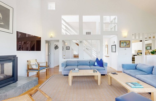 Mashpee House | Spacious home on golf course with 4 outdoor spaces overlooking the Sound
