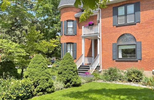 Meaford House | Spacious Home Perfect for Family Weekends