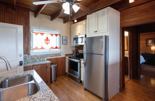 Grand Haven House | Spacious Home w/Stunning Views of Lake Michigan