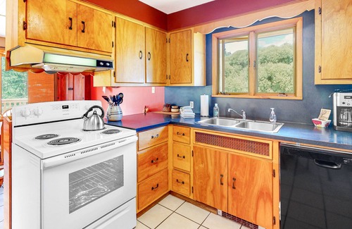 Joseph House | Spacious home with access to Wallowa River, foosball, outdoor games