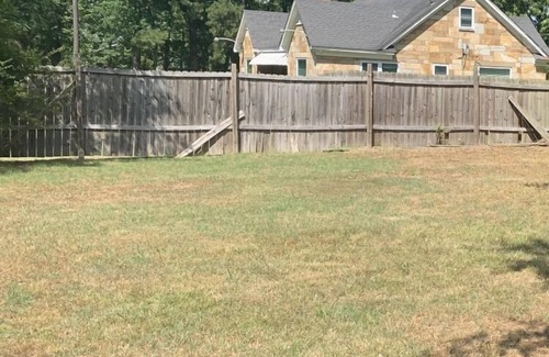 Whitehaven House | Spacious Home with Large Backyard Minutes from Graceland and Downtown Memphis