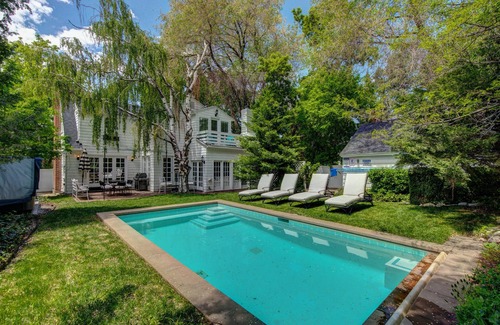 East Millcreek House | Spacious home with private heated outdoor pool, hot tub, patio, grill & W/D