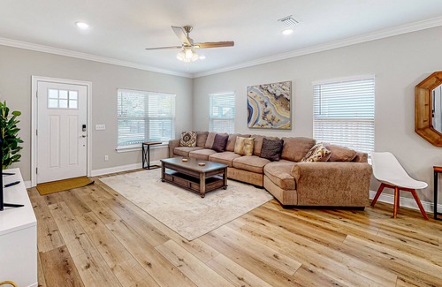 Panama City House | Spacious home with a yard, grill, W/D, and AC - prime location & dog-friendly