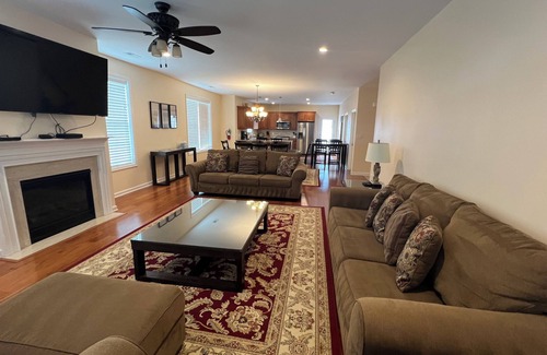 Wildwood Crest House | Spacious House Private Pool Ocean View 2 Decks 4 King Bed close to Ocean