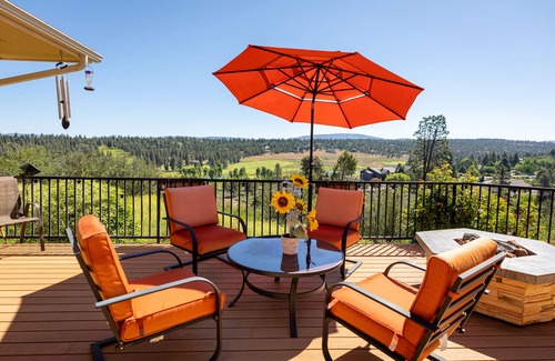 Klamath Falls House | Spacious house with stunning views @ Running Y