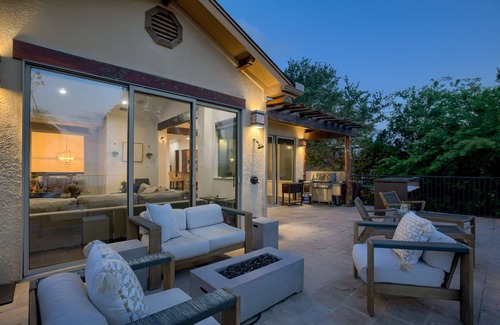 Hughes Park Lake House | Spacious house with beautiful Lake Travis views!