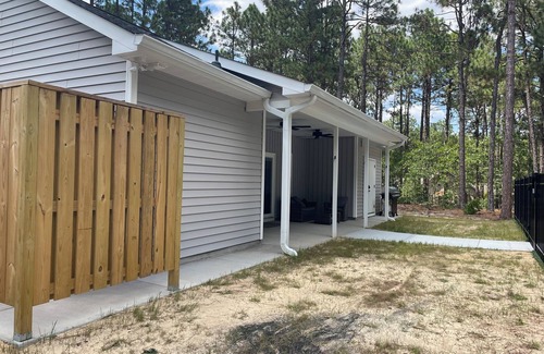 Southern Pines House | Spacious house with pool less than 5 miles from the village of Pinehurst