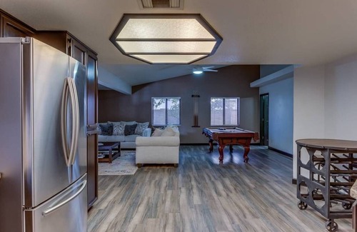 Mesa House | Spacious House with pool and 3 king size beds near A's & Cubs Spring Training !