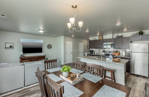 Tri-Cities House | Spacious kitchen suitable for large groups, close to shopping, parks & wineries.