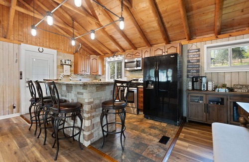Sloans Valley House | Spacious Lakefront Retreat with Private dock for swimming and fishing. Sleeps 14
