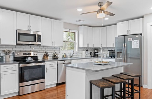 Albrightsville House | Spacious LakeHouse: Hottub, Sauna, Firepit, Games!