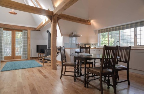Newport-On-Tay Apartment | Spacious luxury apartment in a countryside setting close to St Andrews & Dundee