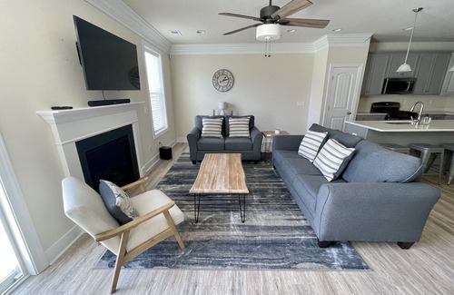 Sawgrass South House | Spacious, Modern Beach House