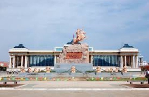 Bayangol House | Spacious Mongolian Inn - Unit 2