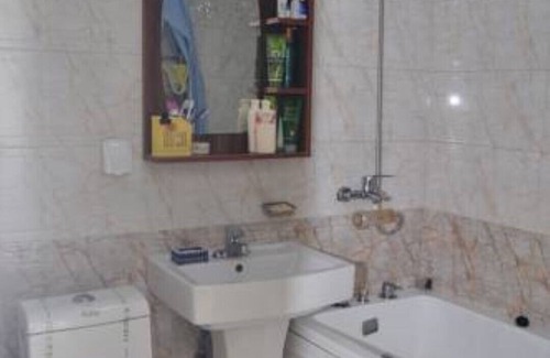 Bayangol House | Spacious Mongolian Inn - Unit 2