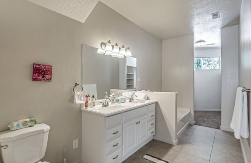Lakeview House | Spacious & New Guesthouse in Orem - Provo