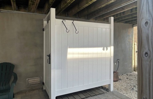 Normandy Beach House | Spacious newly renovated 6 bedroom beach house in Lavallette by Seaside/Ortly